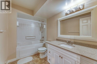 2015 PARKWAY Boulevard | Coquitlam British Columbia | Slide Image Twenty-eight