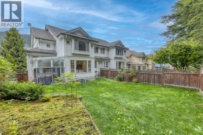2015 PARKWAY Boulevard | Coquitlam British Columbia | Slide Image Thirty-six