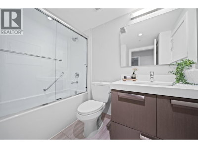 5555 DUNBAR Street | Vancouver British Columbia | Slide Image Twelve