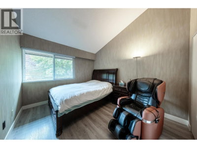 11491 7TH Avenue | Richmond British Columbia | Slide Image Thirty