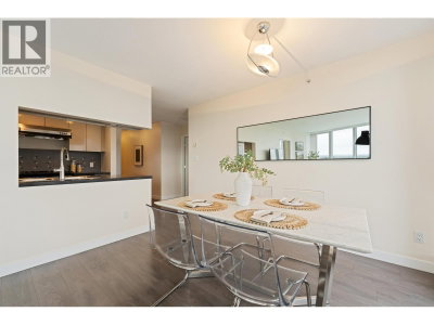 1408 STRATHMORE Mews | Vancouver British Columbia | Slide Image Thirteen