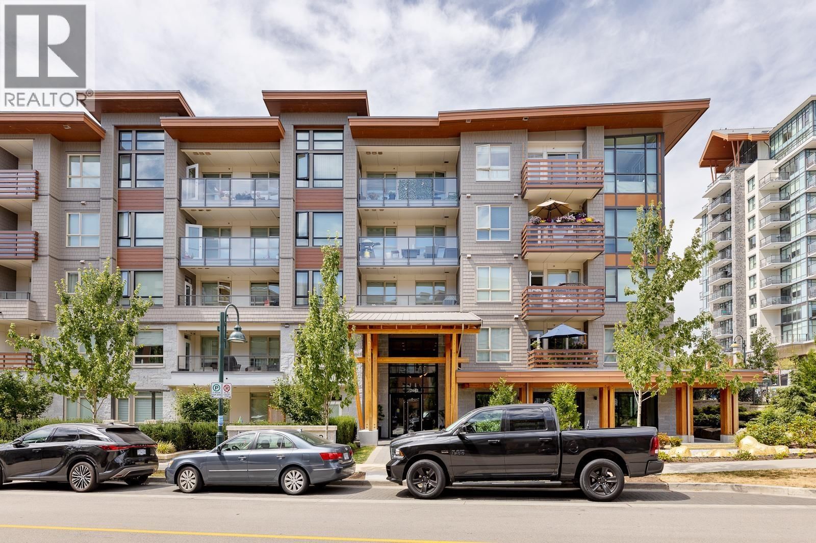 2663 LIBRARY Lane, North Vancouver, British Columbia V7J 0B9