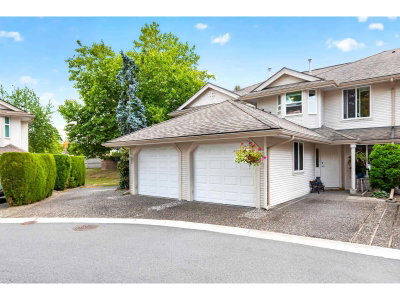 9045 WALNUT GROVE Drive | Langley British Columbia | Slide Image One