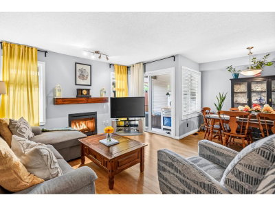 9045 WALNUT GROVE Drive | Langley British Columbia | Slide Image Eighteen