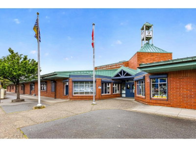 9045 WALNUT GROVE Drive | Langley British Columbia | Slide Image Thirty-seven