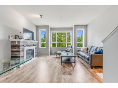 20159 68 Avenue | Langley British Columbia | Slide Image Two