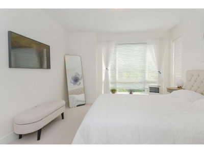 16433 19 Avenue | Surrey British Columbia | Slide Image Thirteen
