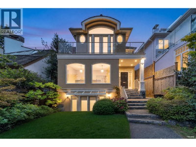 4648 2ND Avenue | Vancouver British Columbia | Slide Image Eleven
