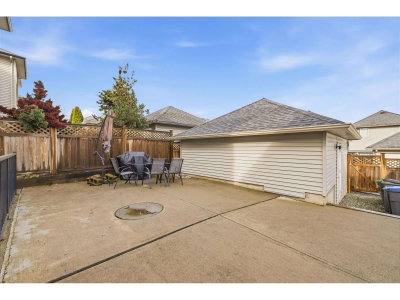 16539 59A Avenue | Surrey British Columbia | Slide Image Thirty-five