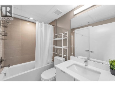 10011 RIVER Drive | Richmond British Columbia | Slide Image Fourteen