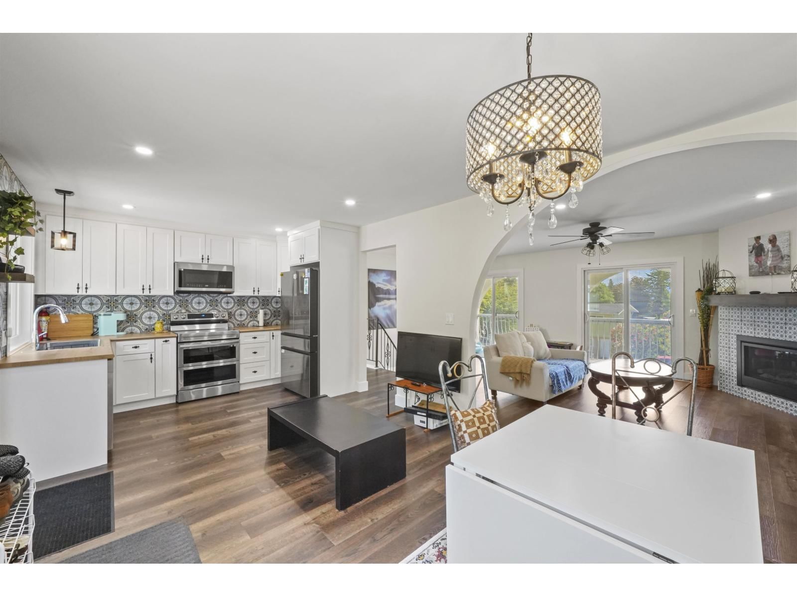 34941 DOUGLAS Avenue, Mission, British Columbia V2V 6S3