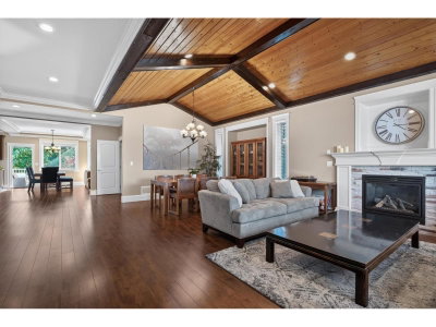 27912 MACLURE Road | Abbotsford British Columbia | Slide Image Four
