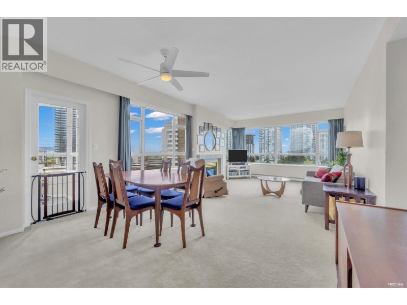 6521 BONSOR Avenue Burnaby British Columbia, V5H 4N3 - 2 Bedrooms Condo For Sale