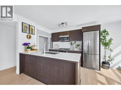 7988 ACKROYD Road | Richmond British Columbia | Slide Image Ten