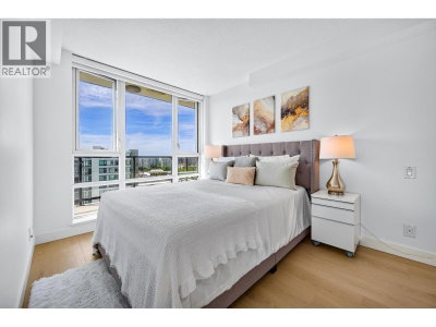 7988 ACKROYD Road | Richmond British Columbia | Slide Image Thirteen