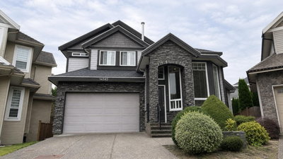 14585 59A Avenue | Surrey British Columbia | Slide Image One