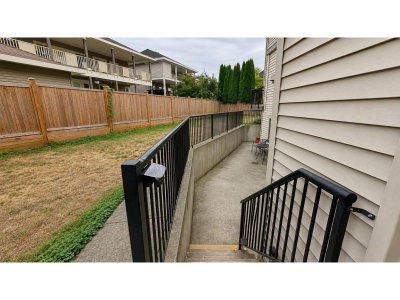 14585 59A Avenue | Surrey British Columbia | Slide Image Twenty-eight