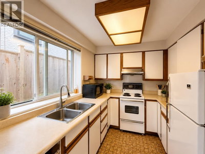 3848 38TH Avenue | Vancouver British Columbia | Slide Image Eighteen