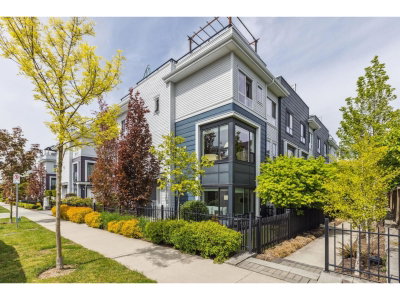 16337 23A Avenue | Surrey British Columbia | Slide Image Four