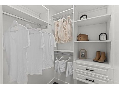 6035 141 Street | Surrey British Columbia | Slide Image Twenty-four