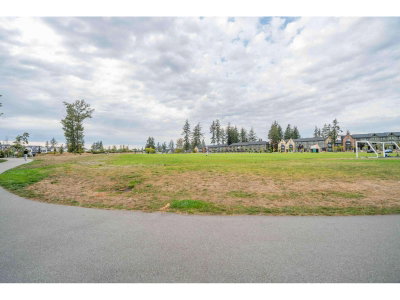 16586 22 Avenue | Surrey British Columbia | Slide Image Forty