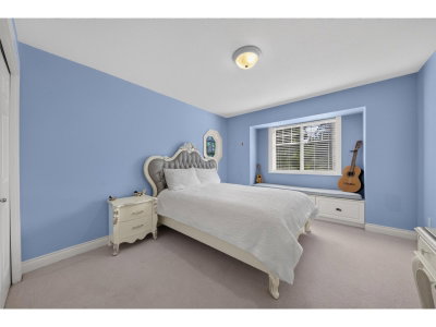 17377 28A Avenue | Surrey British Columbia | Slide Image Eighteen