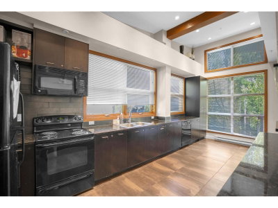 6671 121 Street | Surrey British Columbia | Slide Image Thirty-three