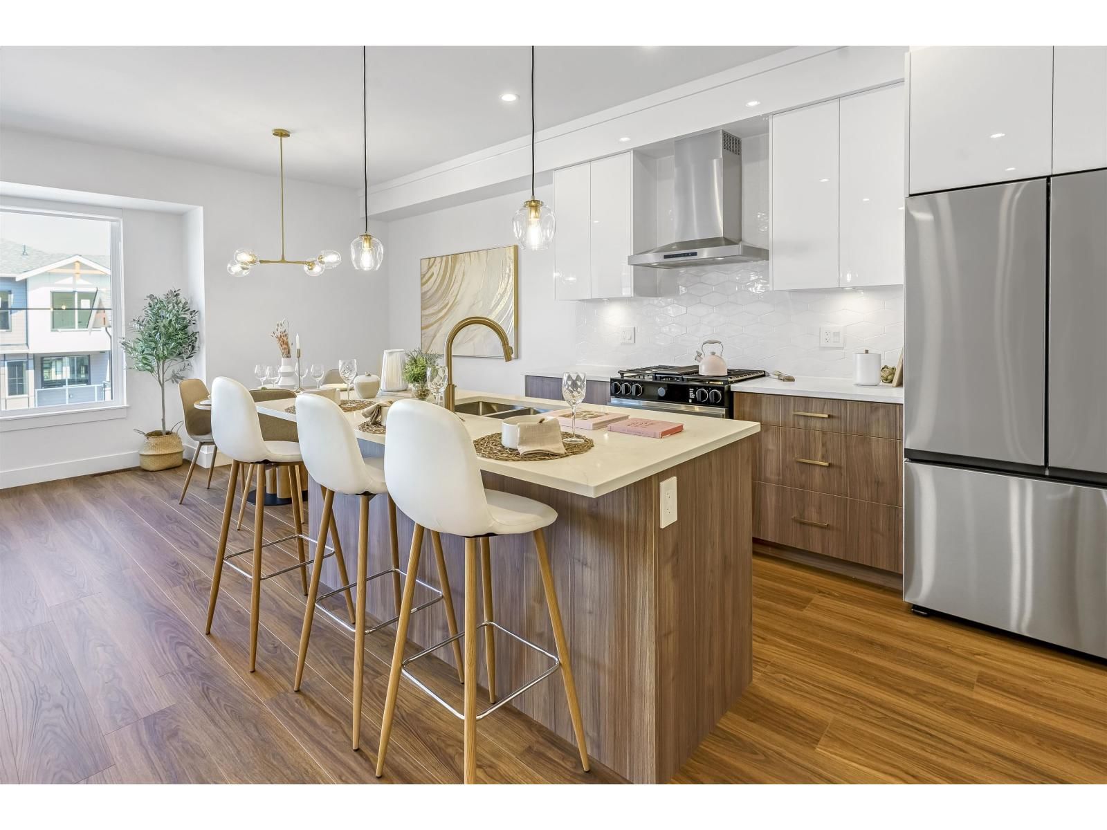6035 141 Street, Surrey, British Columbia V3X 0L6