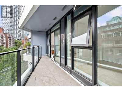 889 PACIFIC Street | Vancouver British Columbia | Slide Image Fourteen