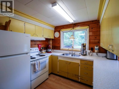 293 DOHERTY Drive | Quesnel British Columbia | Slide Image Nine