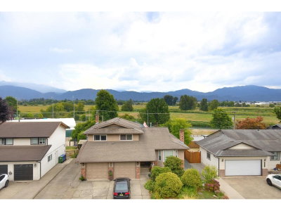35454 STAFFORD Drive | Abbotsford British Columbia | Slide Image Twenty-eight