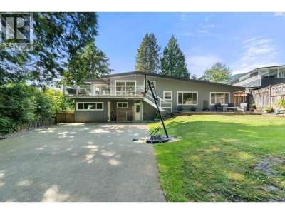 3920 DELBROOK Avenue | North Vancouver British Columbia | Slide Image Three