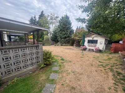 12719 17A Avenue | Surrey British Columbia | Slide Image Six