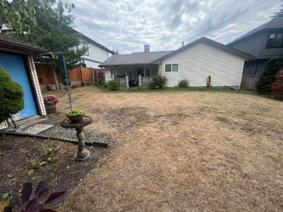 12719 17A Avenue | Surrey British Columbia | Slide Image Seven