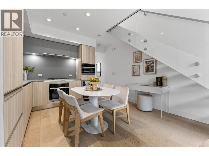 150 WOODSTOCK Avenue Vancouver British Columbia, V5Y 0N1 - 1 Bedroom Condo For Sale