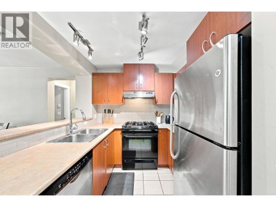 9233 GOVERNMENT Street | Burnaby British Columbia | Slide Image Ten
