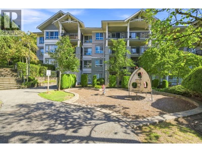 9233 GOVERNMENT Street | Burnaby British Columbia | Slide Image Two