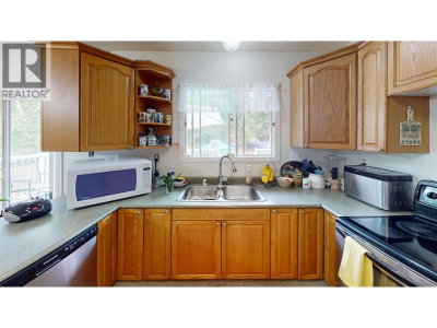 330 CARAGANA Road | Quesnel British Columbia | Slide Image Eight
