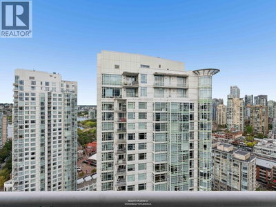 193 AQUARIUS Mews | Vancouver British Columbia | Slide Image Twenty-eight
