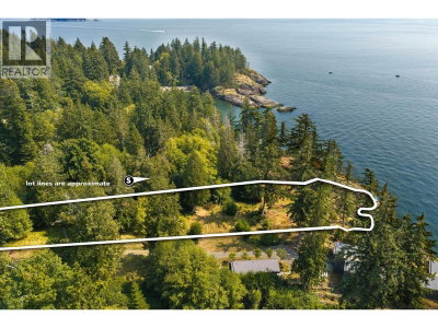 923 OCEAN PARK Lane | Bowen Island British Columbia | Slide Image Nine