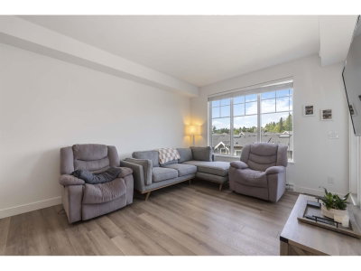 20487 65 Avenue | Langley British Columbia | Slide Image Twenty-three