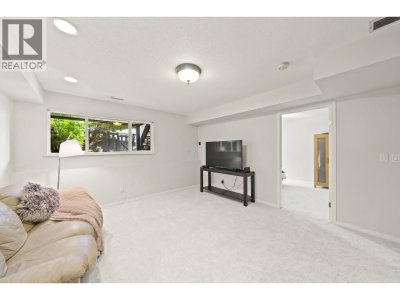 1765 PADDOCK Drive | Coquitlam British Columbia | Slide Image Twenty-two