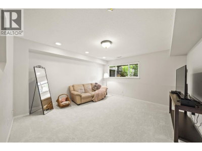 1765 PADDOCK Drive | Coquitlam British Columbia | Slide Image Twenty-three