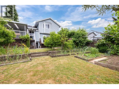 12193 MAKINSON Street | Maple Ridge British Columbia | Slide Image Thirteen