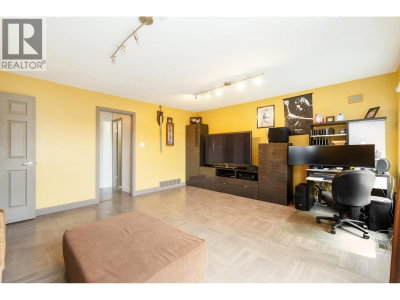 12193 MAKINSON Street | Maple Ridge British Columbia | Slide Image Sixteen