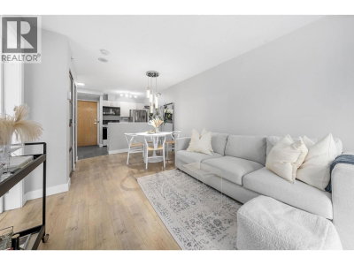 939 HOMER Street | Vancouver British Columbia | Slide Image Thirteen