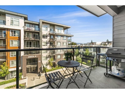20834 80 Avenue | Langley British Columbia | Slide Image One