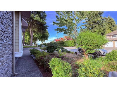 9361 124 Street | Surrey British Columbia | Slide Image Five