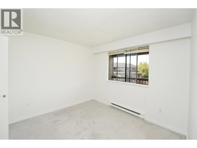8120 COLONIAL Drive | Richmond British Columbia | Slide Image Six