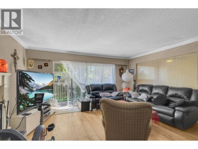 1825 BRUNETTE Avenue | Coquitlam British Columbia | Slide Image Six
